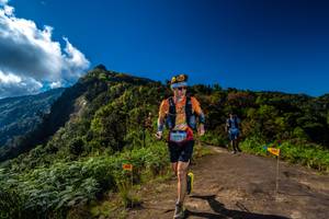 BIB: 9590, 2200
                            <button type="button" onclick="openModal(19033958)" class="btn btn-primary btn-sm float-right btn-popup" data-toggle="modal" data-target=".modal-high-quality">
                        <i class="fas fa-shopping-cart"></i> Add to Cart
                    </button>
                                            <button type="button" onclick="isThisMe(19033958, true)" class="btn btn-success btn-sm float-right btn-popup btn-isme hidden" data-toggle="tooltip" data-placement="bottom" title="นี่คือรูปของคุณใช่ไหม คลิกที่นี่เพื่อเอาเข้าอัลบั้ม">
                        <i class="fas fa-plus"></i> Add to album
                    </button>
                    <button type="button" onclick="isThisMe(19033958, false)" class="btn btn-warning btn-sm float-right btn-popup btn-isnotme hidden">
                        <i class="fas fa-ban"></i> Remove from album
                    </button>